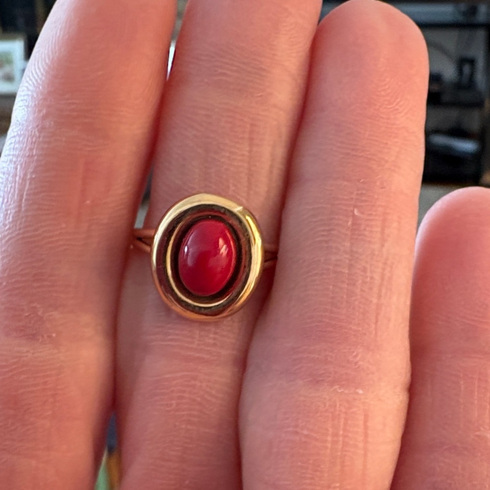 Lovely 14K Gold and Red Coral Women's Ring